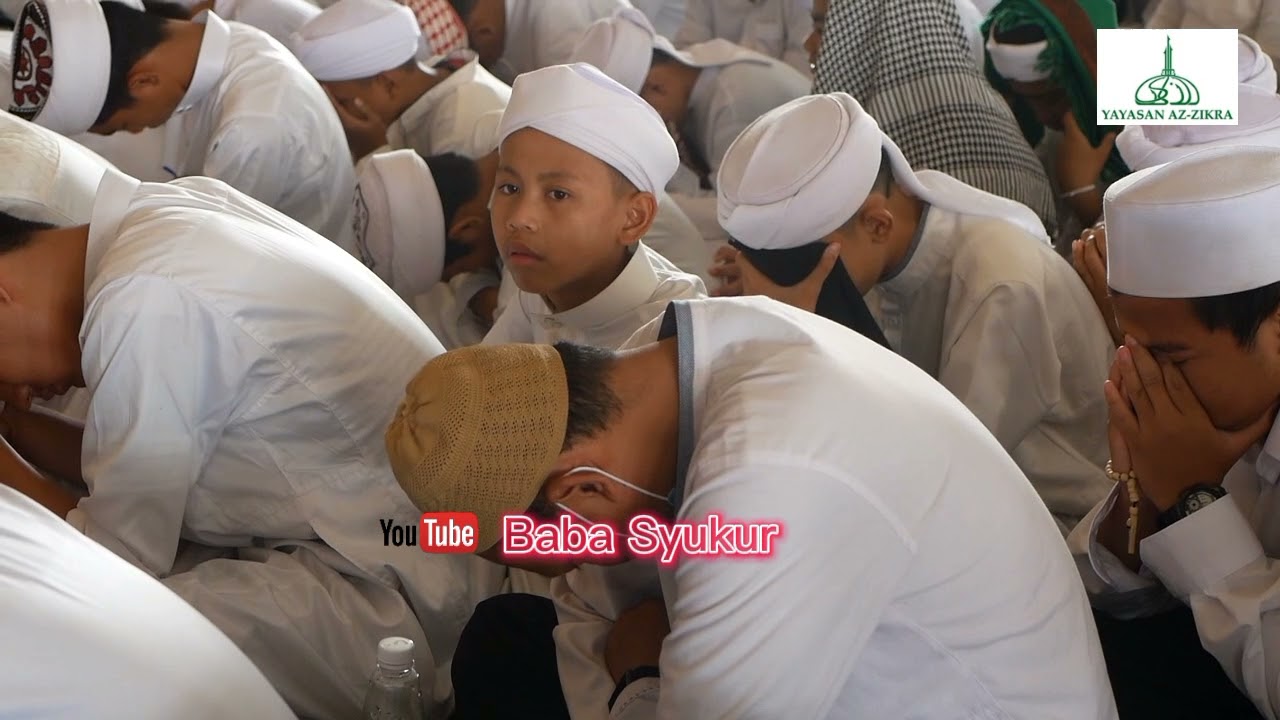 Zikir Akbar di masjid AZZIKRA | KH. Muhammad Abdul Syukur Yusuf