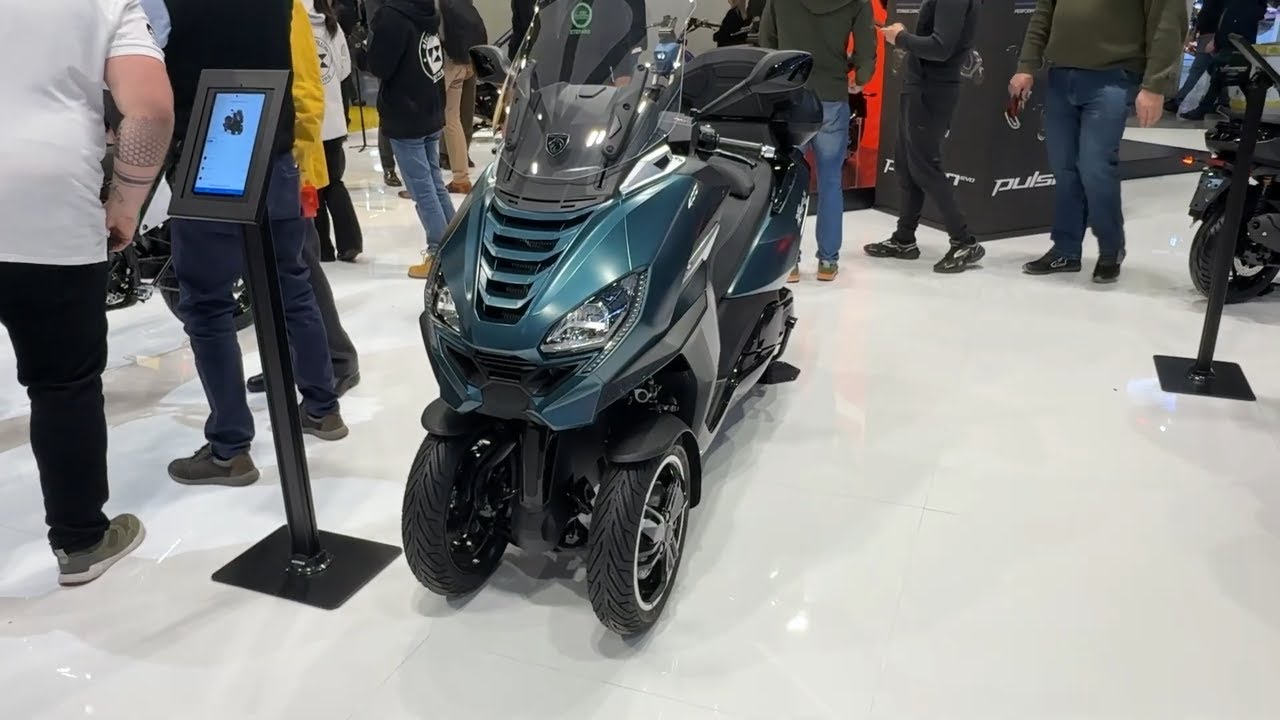 Peugeot  Metropolis 5W 2026 Walkaround   EICMA 2025 (2026) First Look And Walkaround - EICMA 2025