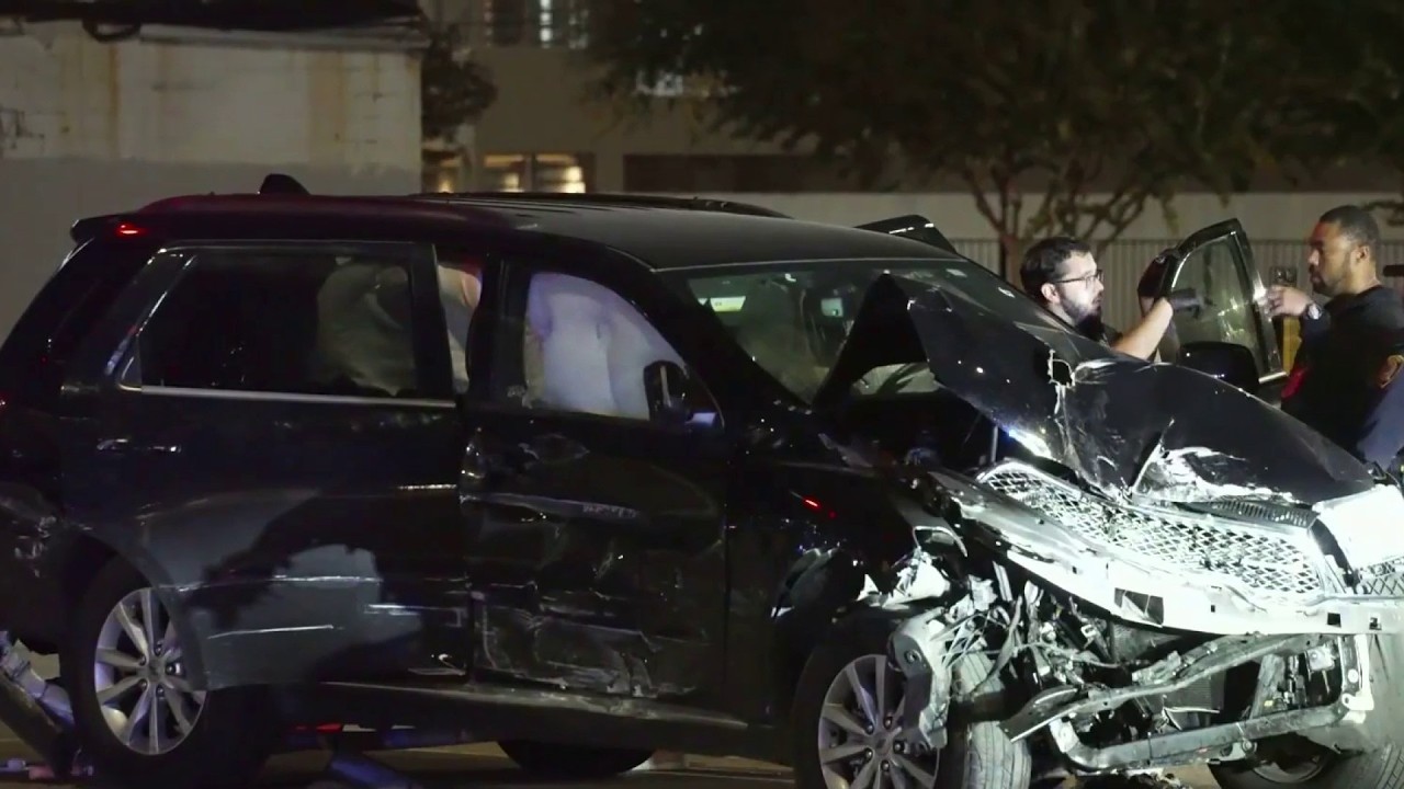 Трое пострадавших после полицейской погони и аварии в центре города