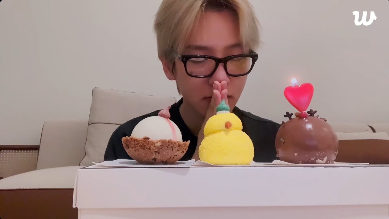 251224 EXO BAEKHYUN WEVERSE LIVE 엑소 백현 위버스라이브 