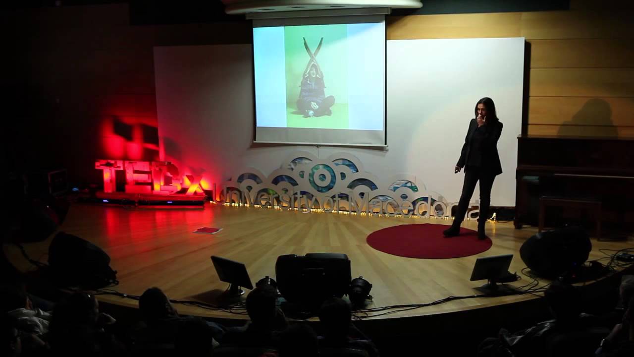 Μπορούμε να γίνουμε αυτό που ονειρευόμαστε ; | Katerina Bakogianni | TEDxUniversityofMacedonia