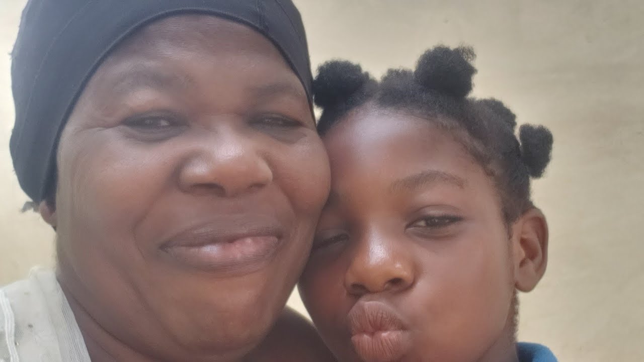 mummy charity ufomba  is live! hi guys