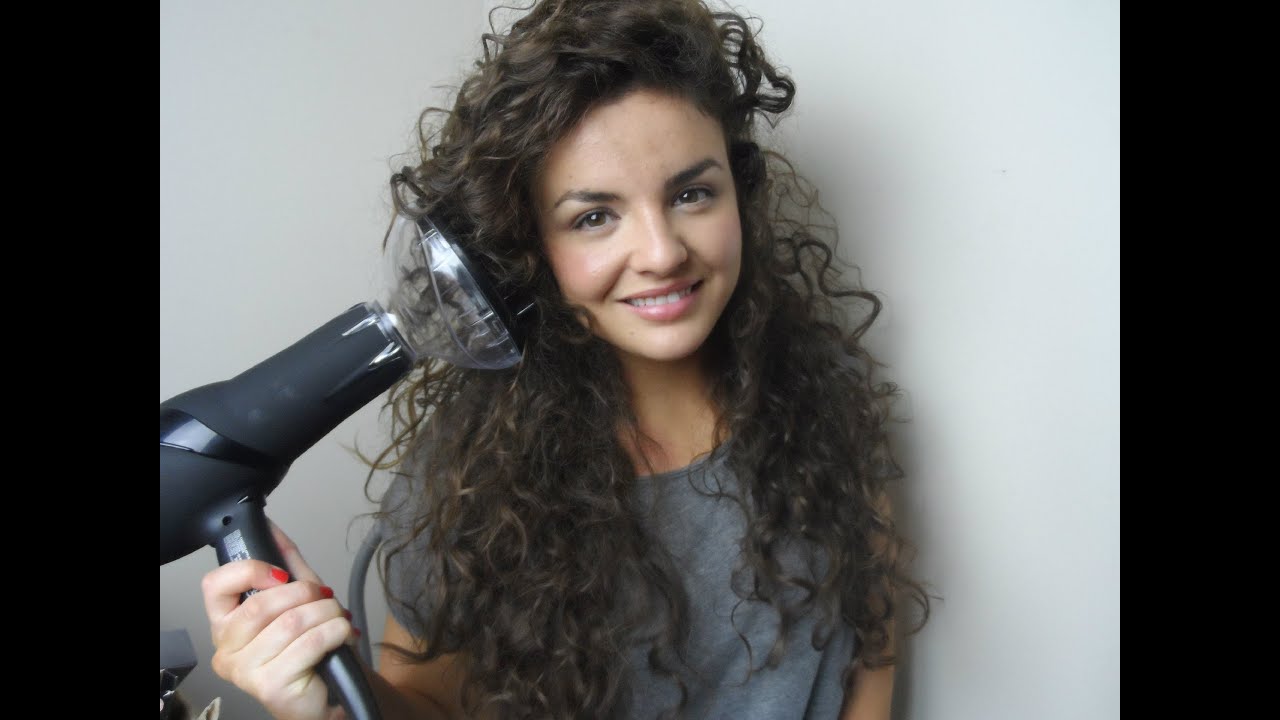 How To Diffuse Curly Hair!