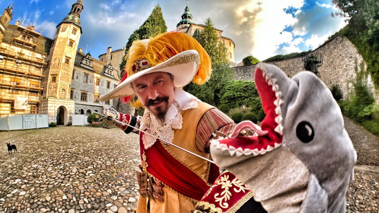 TURISTA ADOLFEEN NA HRADĚ FRÝDLANT