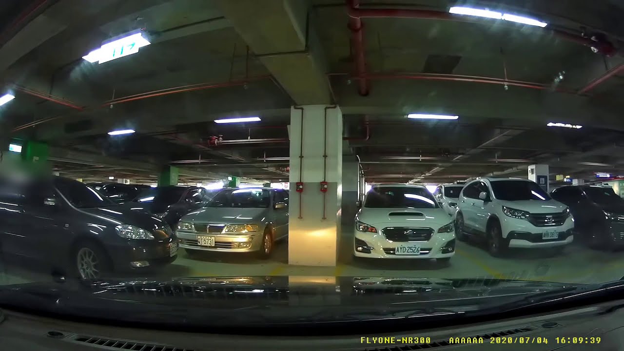 桃園宜家家居IKEA桃園店停車場