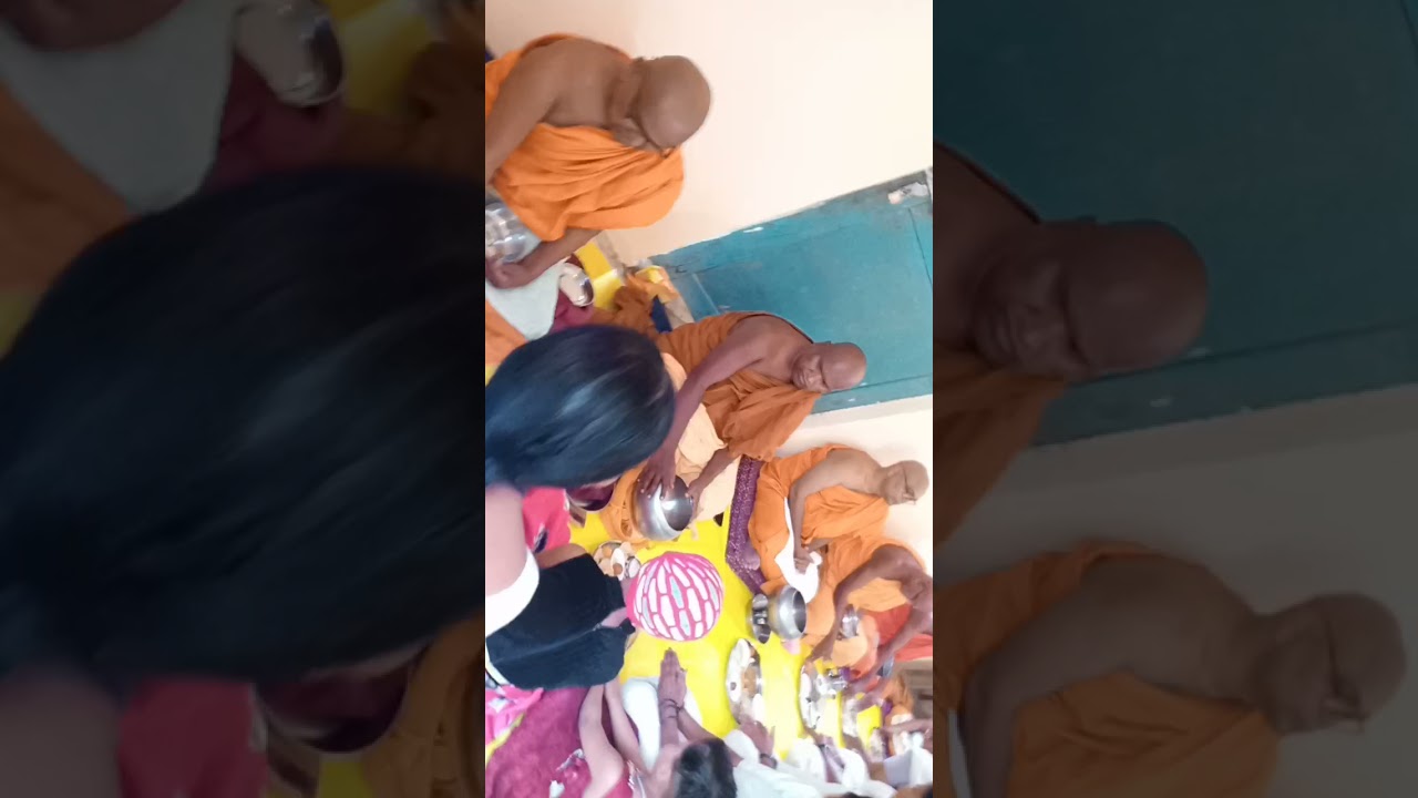 shanti nagar madhe nau bhikkhu na bhojan dan karyakram sampann