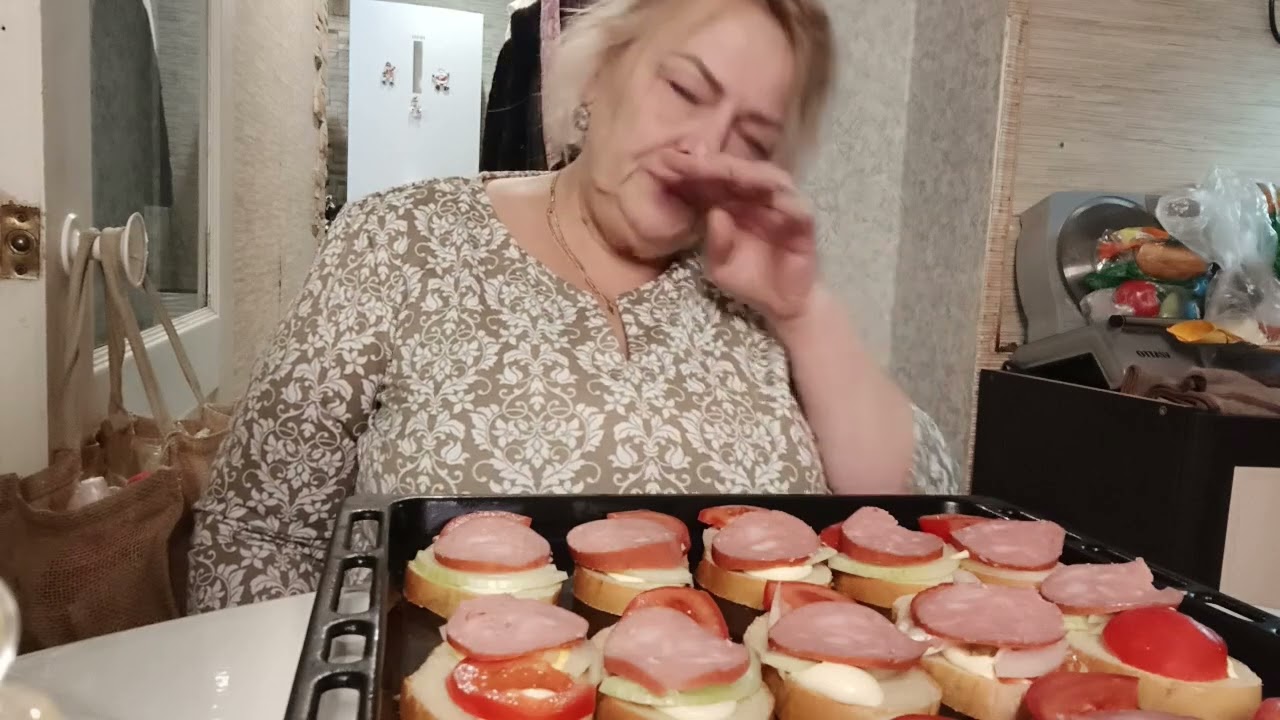 Я В ГОСТЯХ У ДЕТЕЙ, ОТДОХНУЛА/ПРИЕХАЛА ДОМОЙ, СНЕГА ПО КОЛЕНО