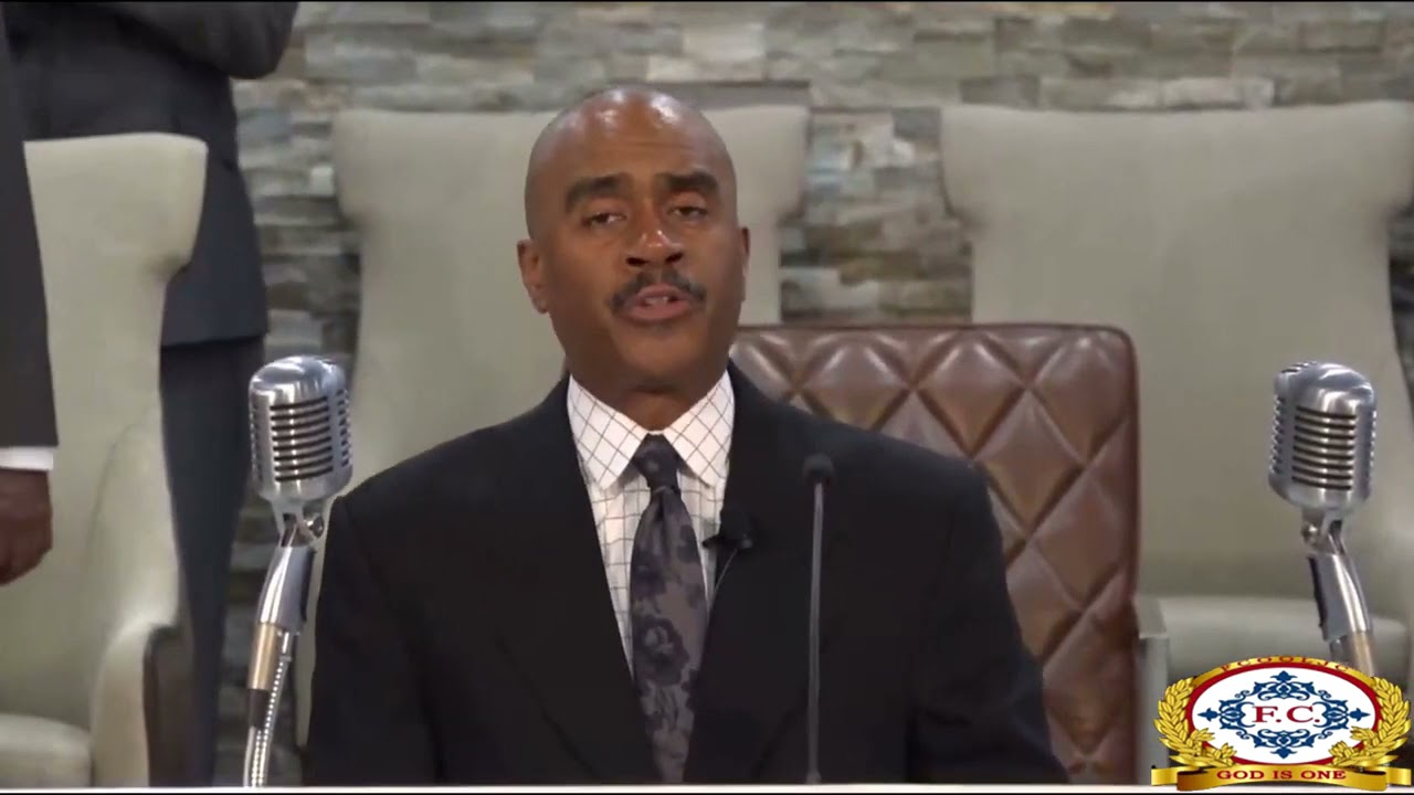 Best praise worship songs he is a wonderful savior to me