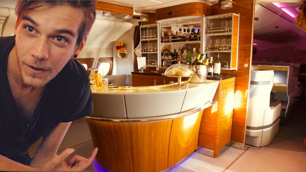 INCREDIBILE First Class con LOUNGE & DOCCIA