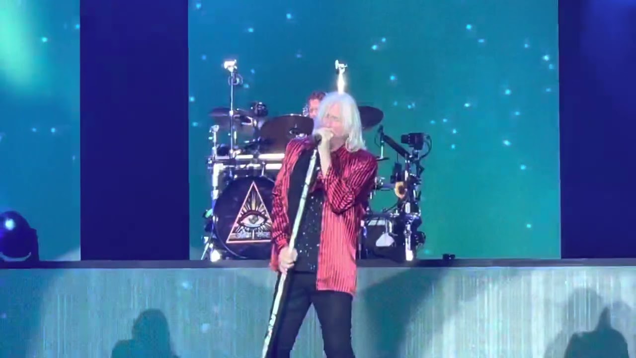 Def Leppard - “Bringin’ On The Heartbreak” - Kansas City, MO 7/19/22