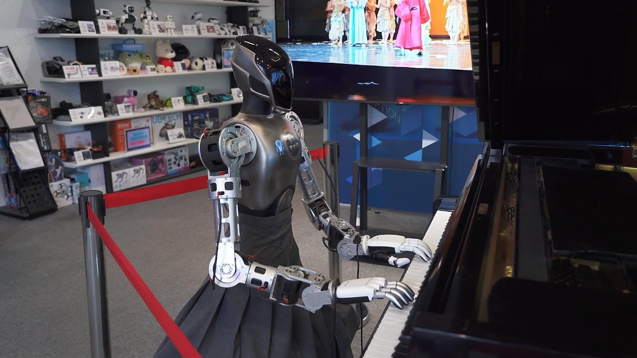 AGIC Field Visit Ep.18: China&rsquo;s First Robot 6S Store &mdash; Piano-Playing Robots, Car Bots & Robot Coffee