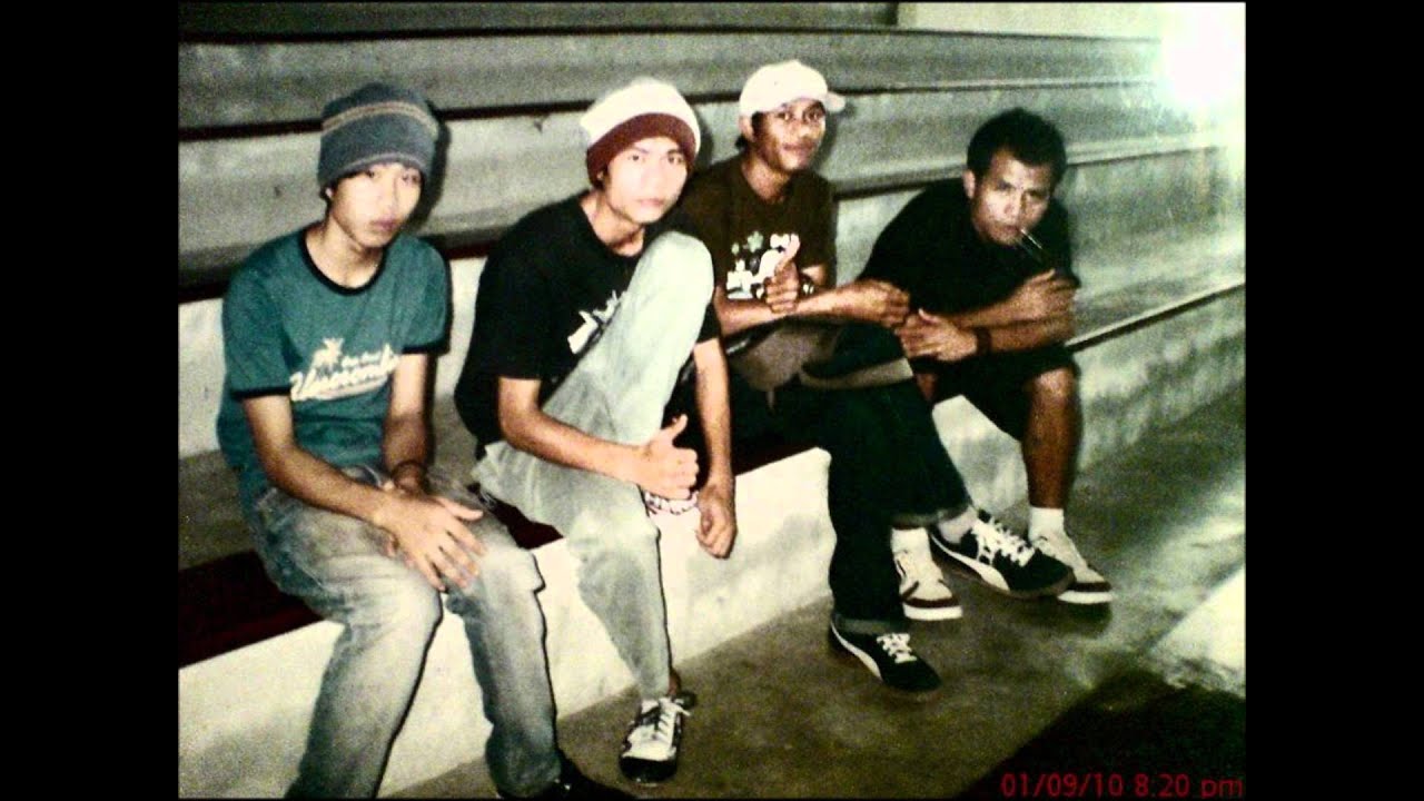 Buzzing Joker - Puteri