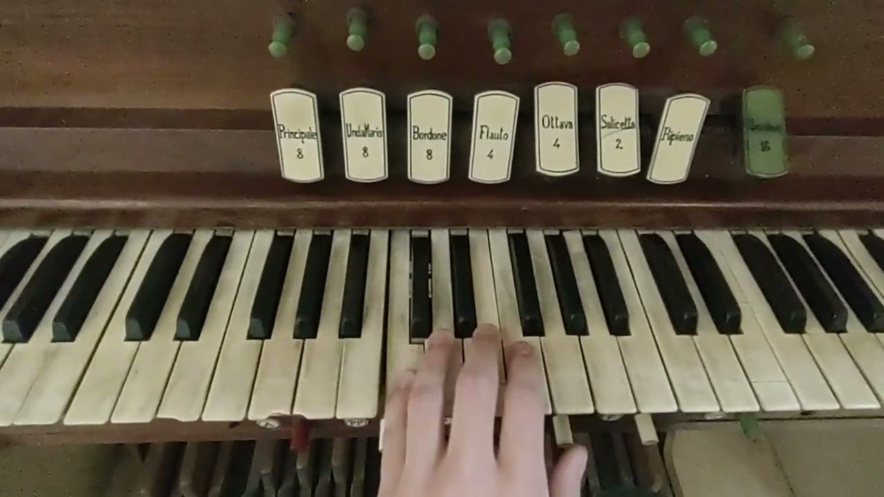 Come funziona una console di un organo liturgico (manuali, registri, pedali, ecc.)