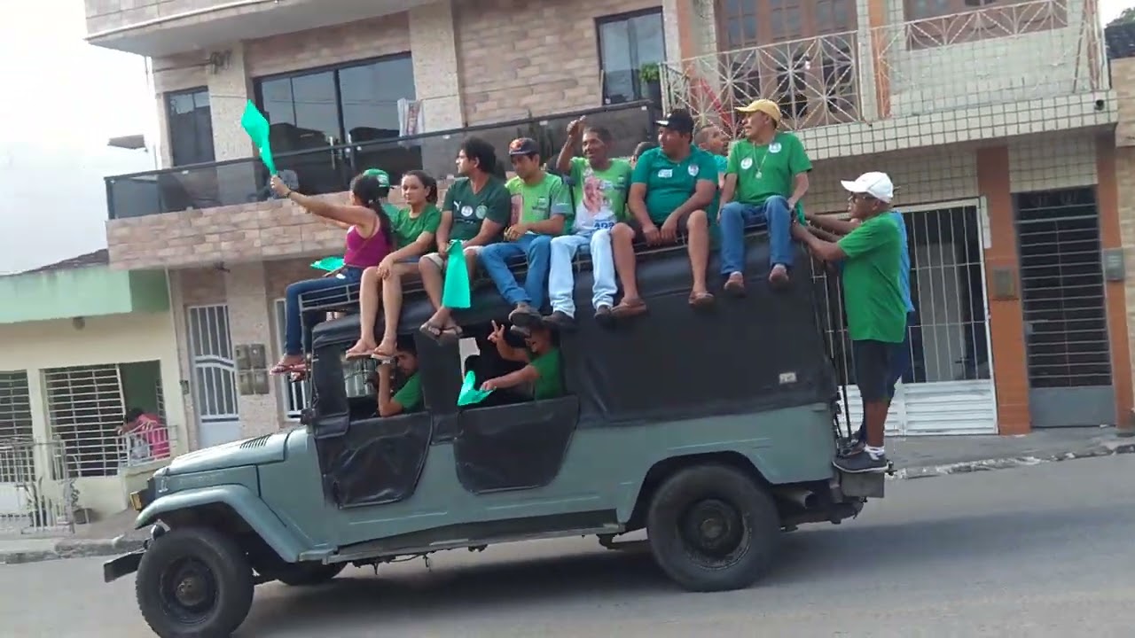 em João Alfredo PE uma onda verde 💚💜 mostrando como se faz uma carreata