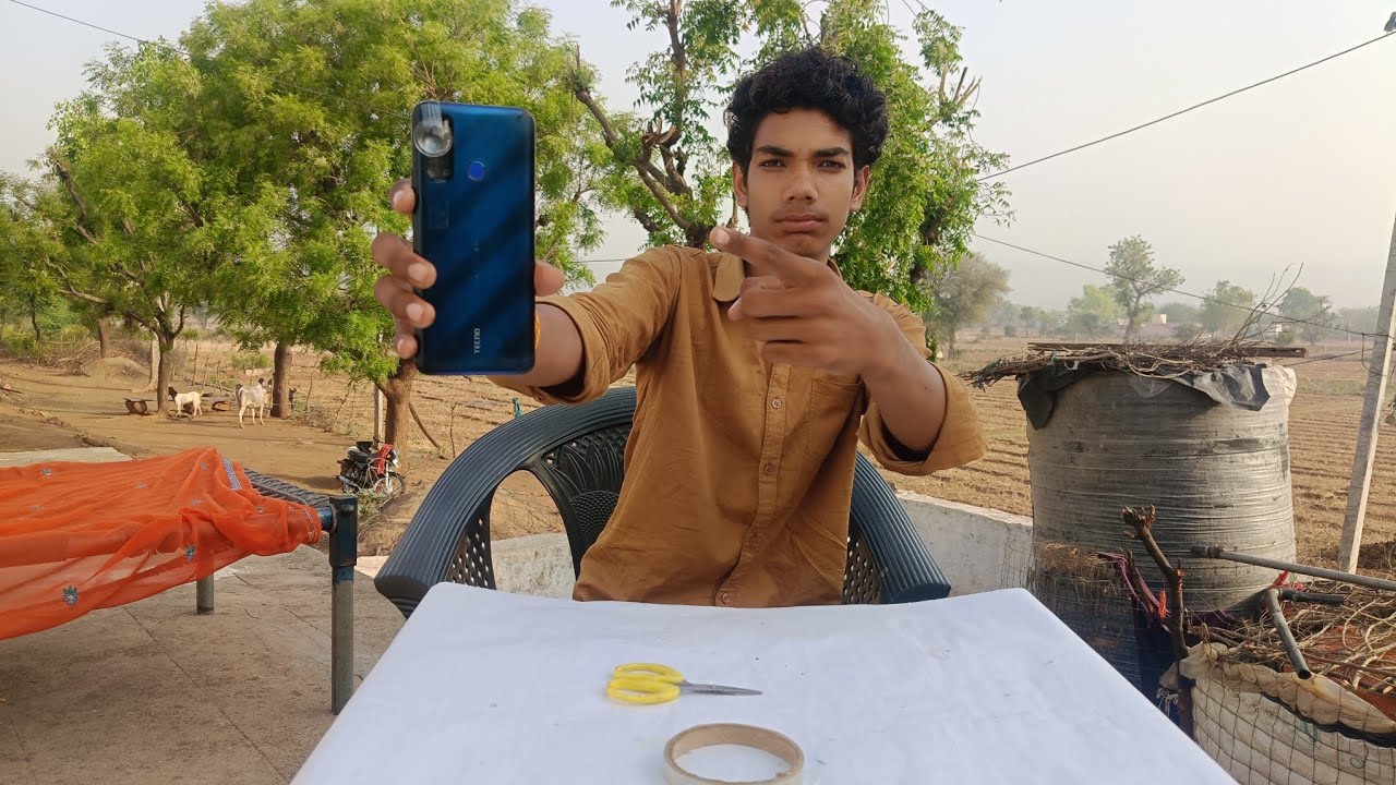 आज हमने मोबाइल को ही बना माइक्रोस्कोप डाला experiment:- Active KD