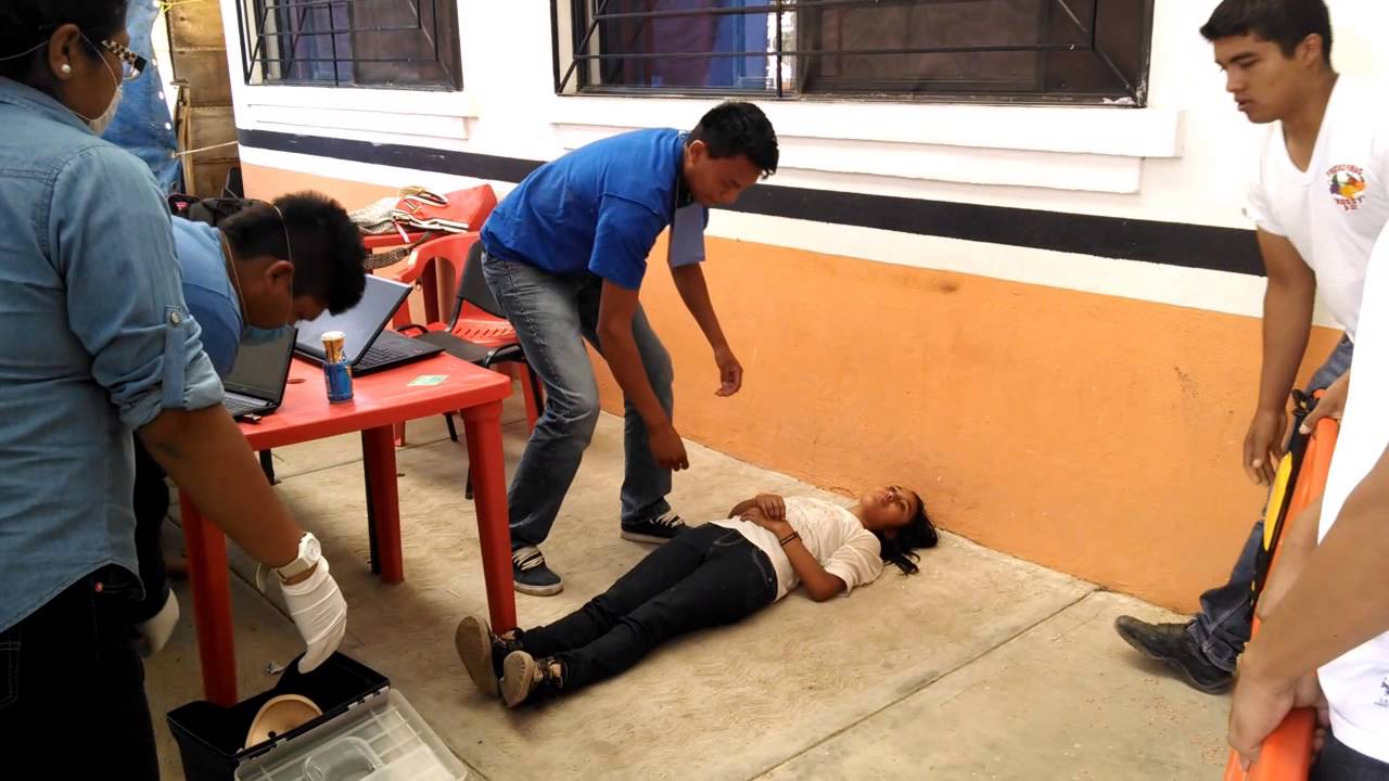 simulacro brigada de primeros auxilios Itq El marqués