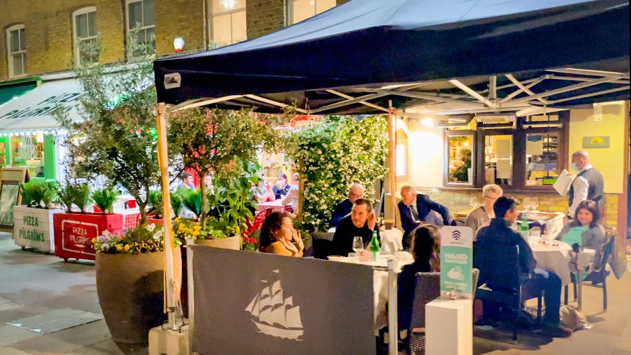 Friday Night London Walk on Waterloo’s Lower Marsh, July 2021 [4K HDR]