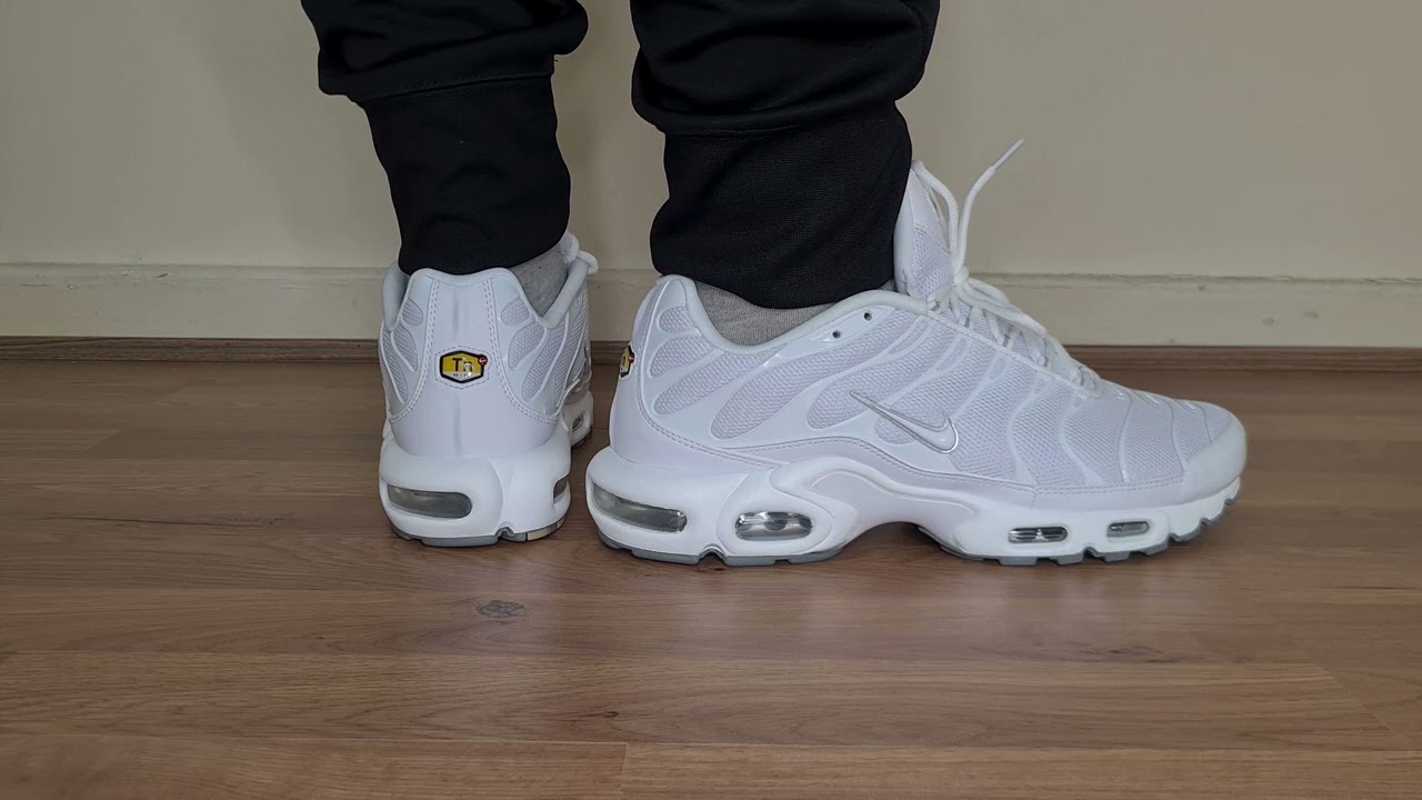 Nike Air Max Plus - Nike TN - Nike Tuned White On Foot