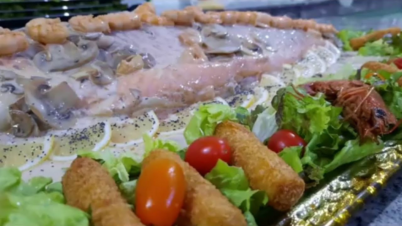 طبق السومو بصلصة البيضاء بثقنيات بسيطة لنجاح الوصفة
