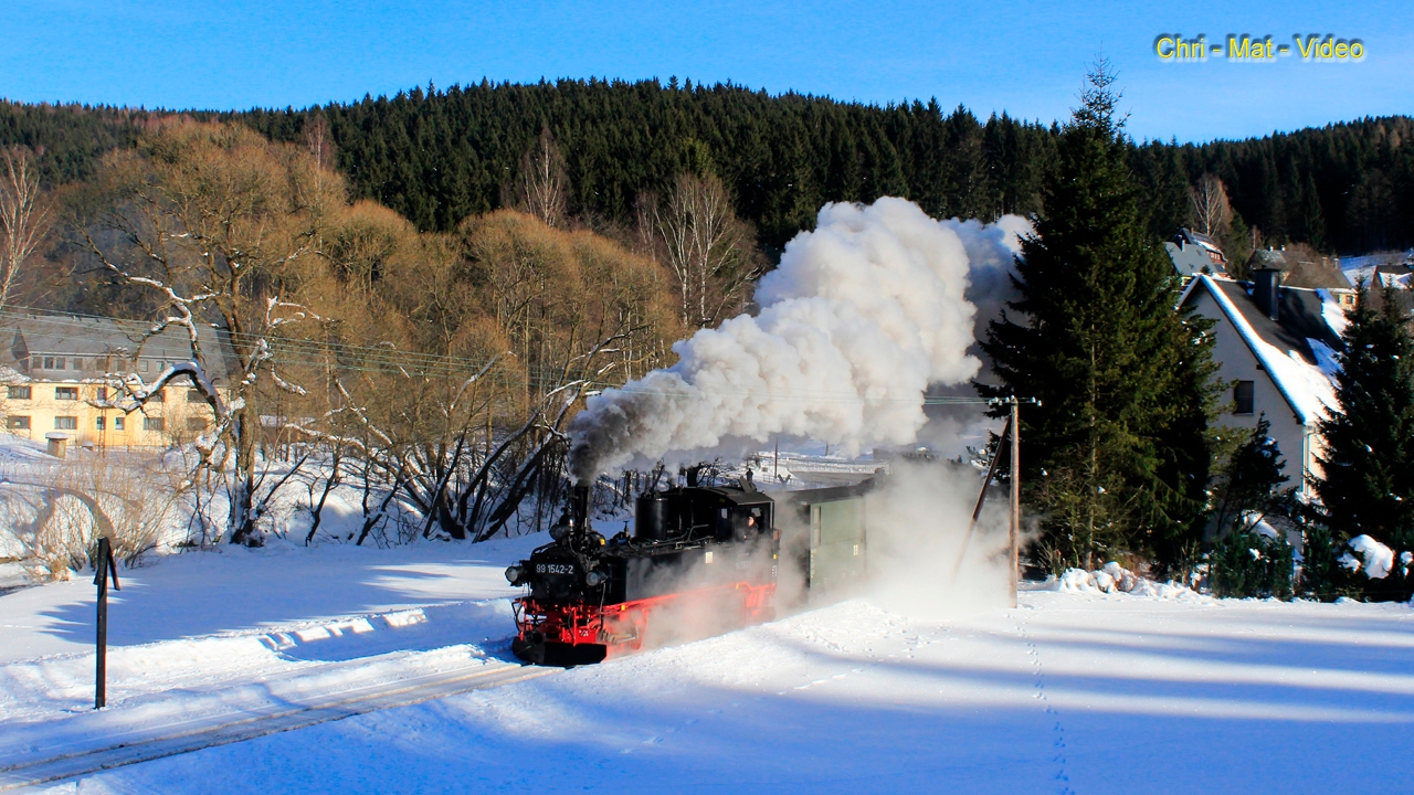 IVK-Dampf auf der winterlichen Preßnitztalbahn