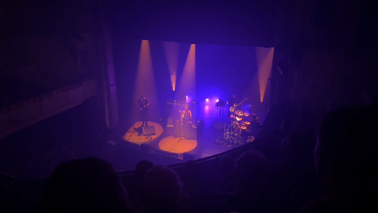 Dominique Fils-Aime | Birds (Live in Vichy, France | 14-03-2025)