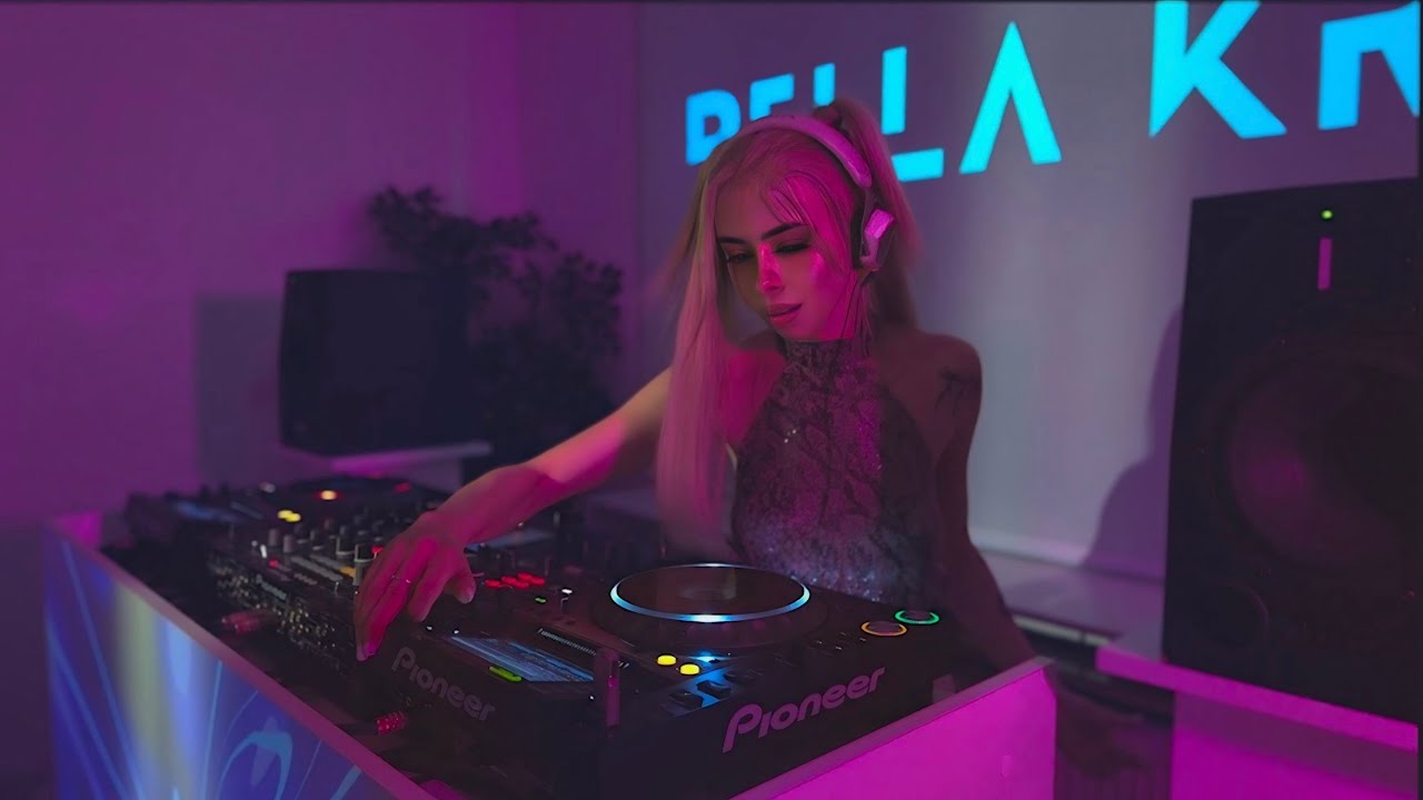 Bella Kri – Melodic Techno & Progressive House • Live 4K [2025]