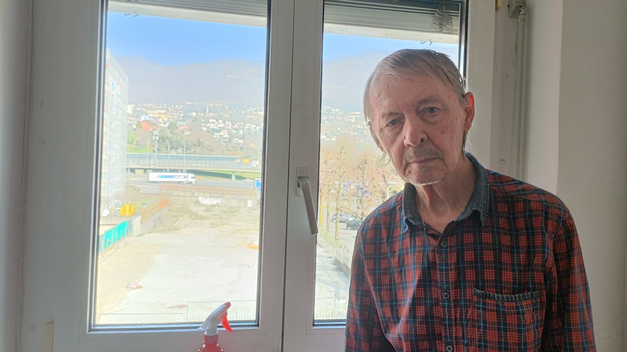 Уехали из Украины в самую безопасную страну в мире.Прямой эфир