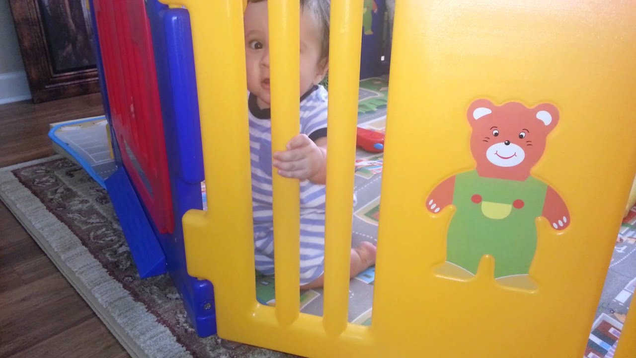 Baby Kids Safety Playpen 8 Panel Play Center escape