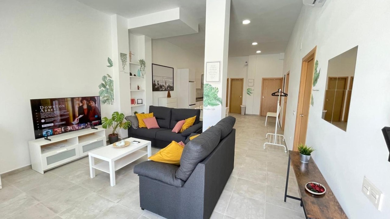 Precioso y Amplio apartamento en Torrox Costa | Torrox, Spain | Hotel Review 🏨