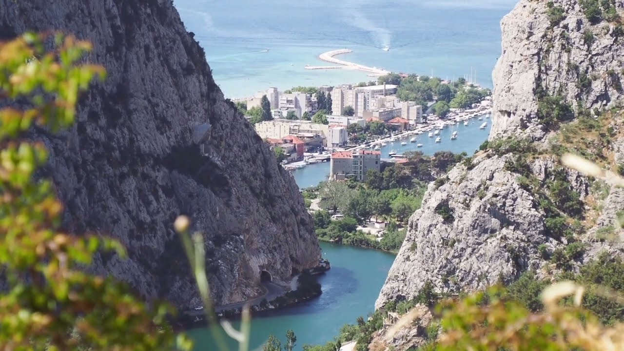 Cetina (Croatia 2021; Cetina river valley from Omis to Zadvarje)