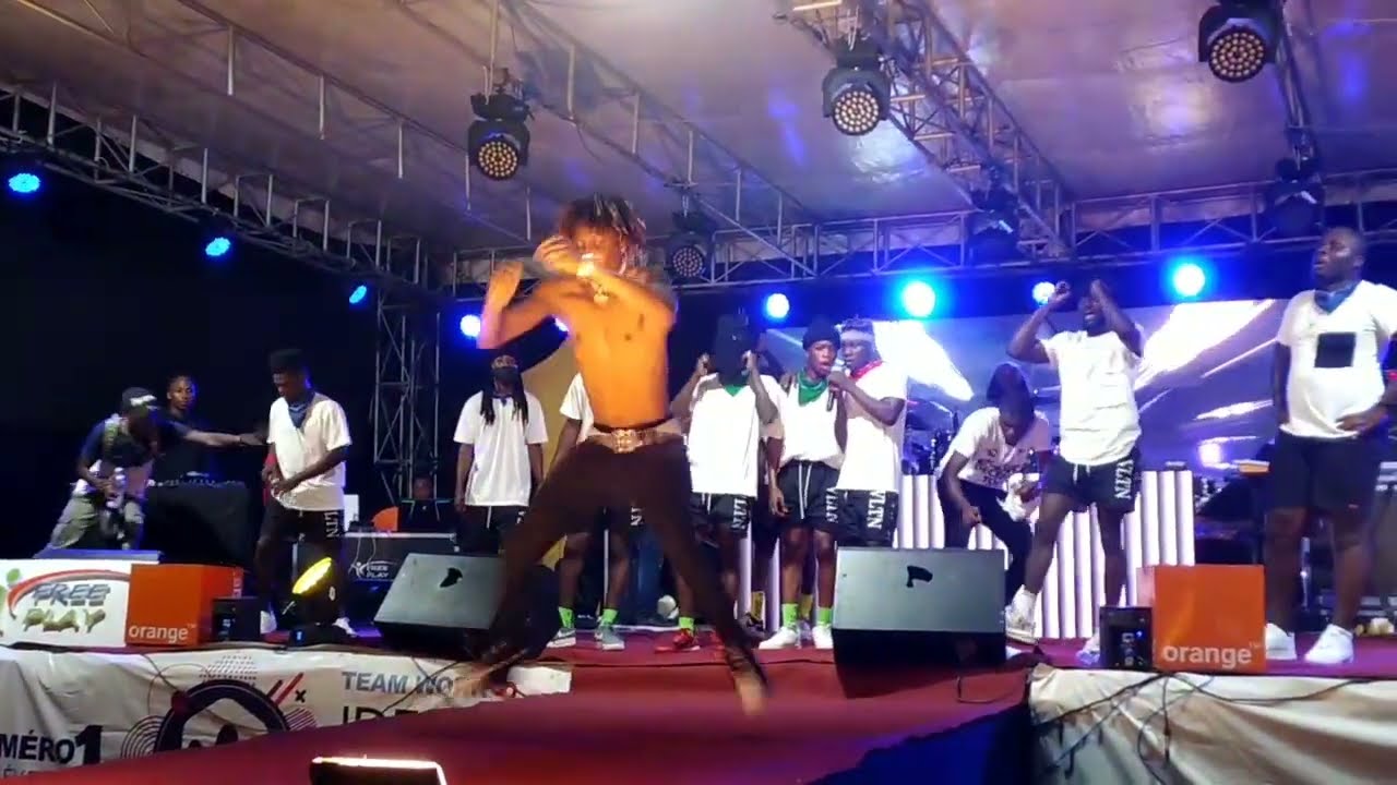 Tchoutchou de Safarel Obiang en action