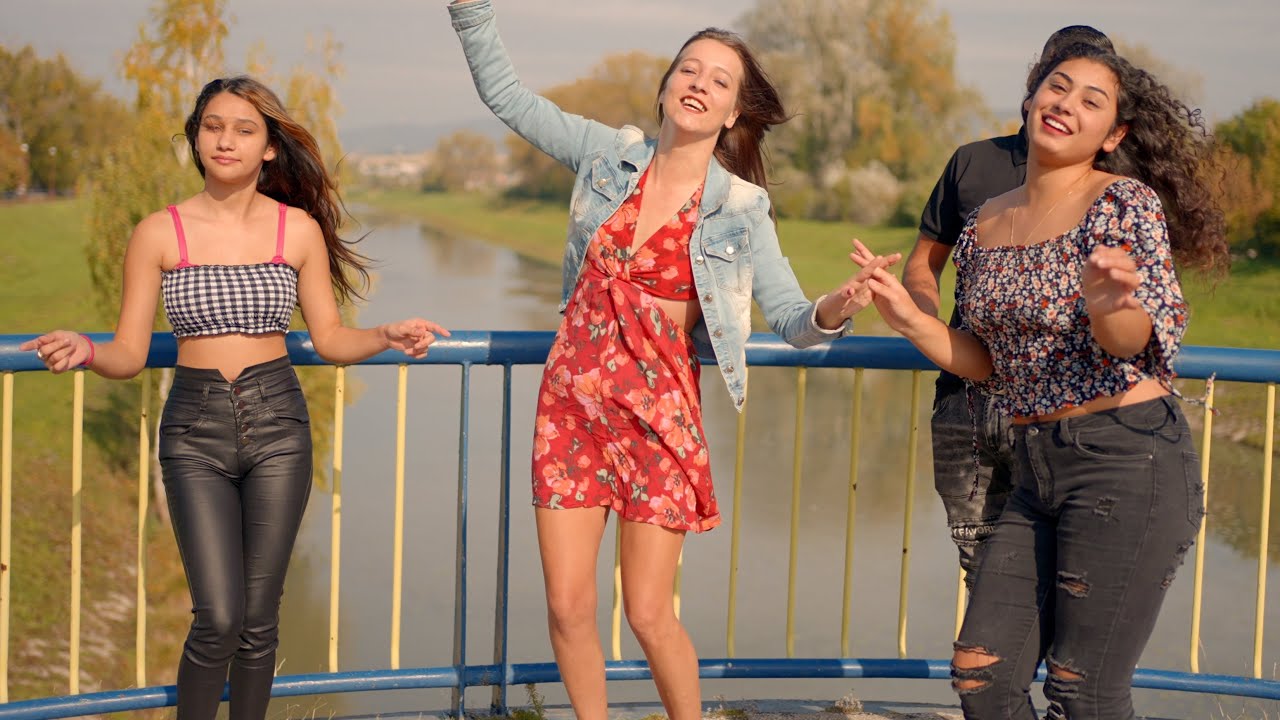 Gipsy Sandra - Ruzicka moja ( cover )