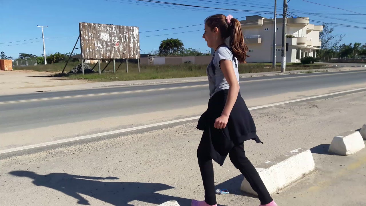 Quando seu pai chega de viagem daqui uma semanha