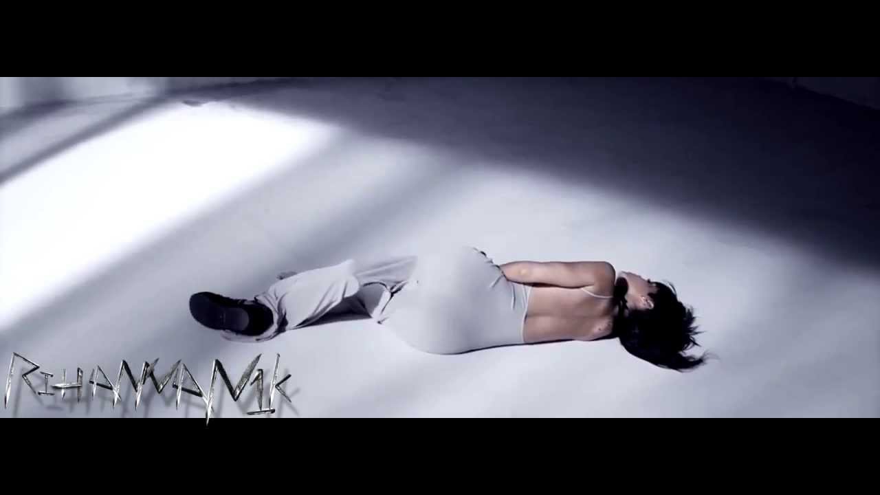 Rihanna - Lost in Paradise