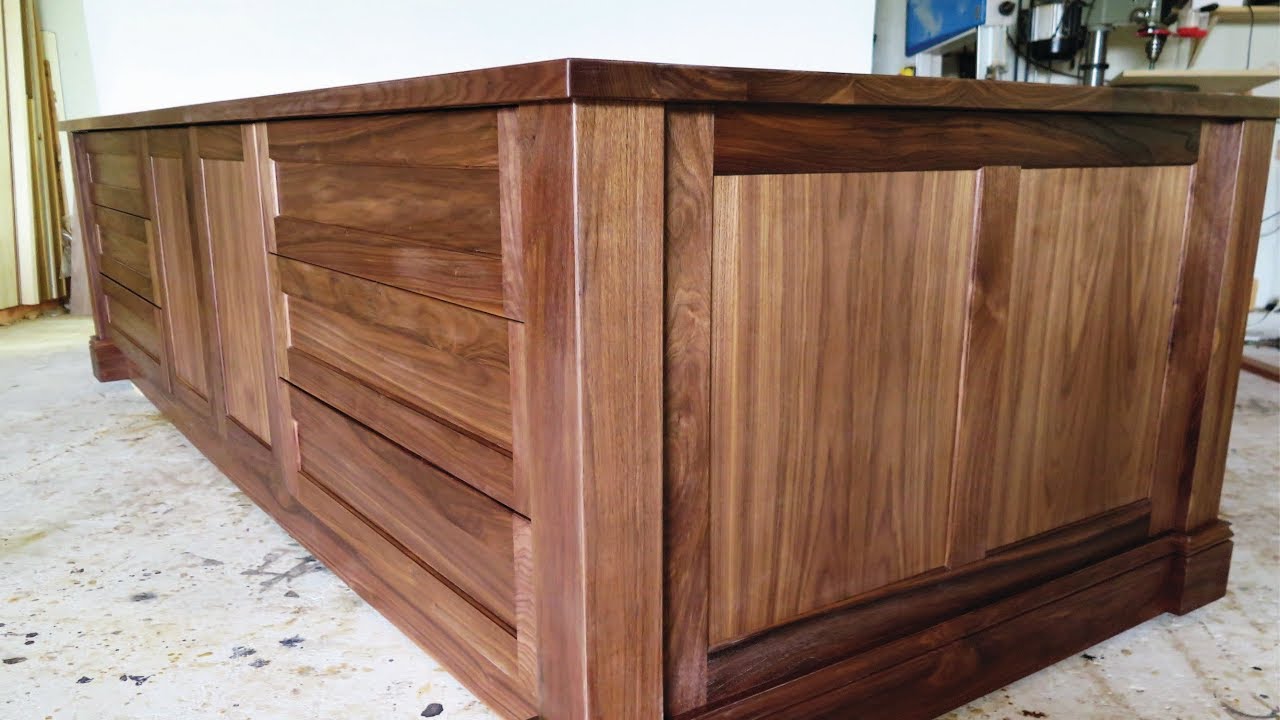 Walnut island