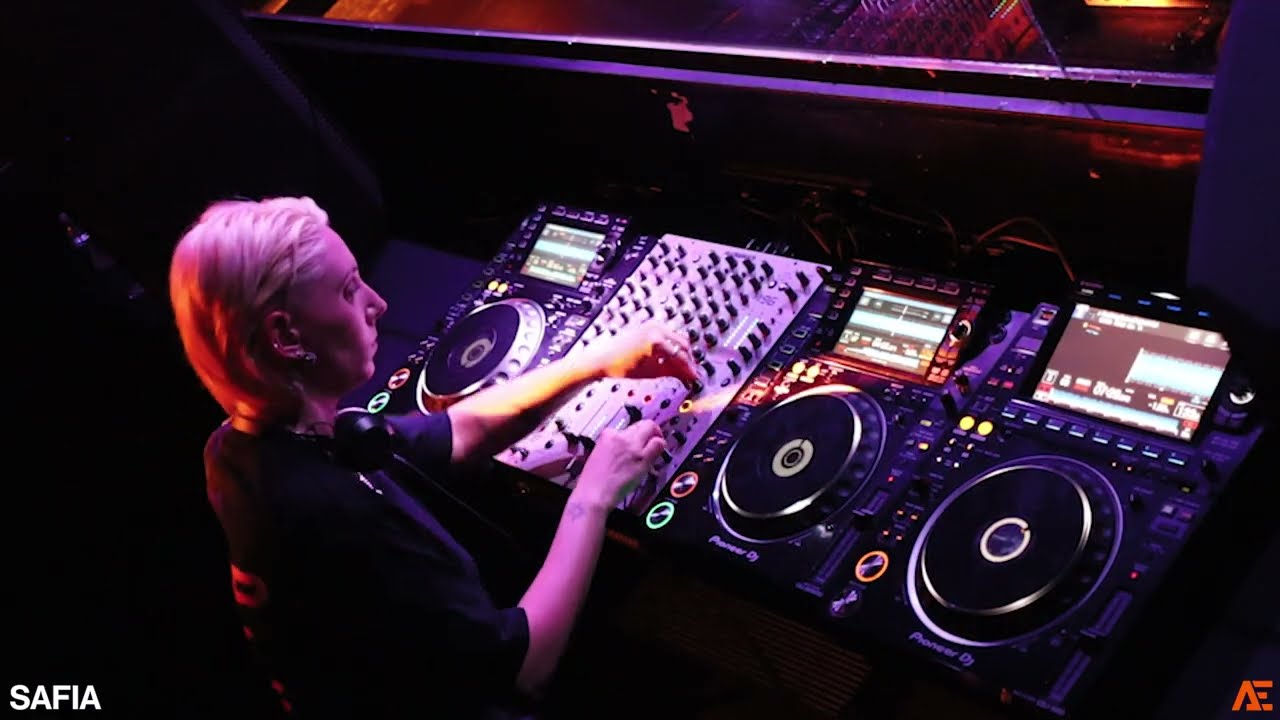 Alterego presents: SAFIA [Club Session]