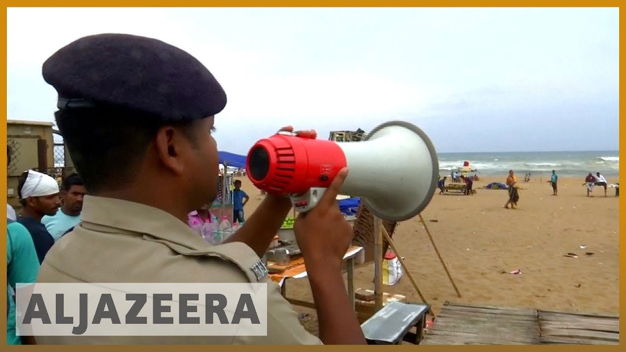🇮🇳 Cyclone Fani: Nearly 800,000 evacuated in India before storm | Al Jazeera English