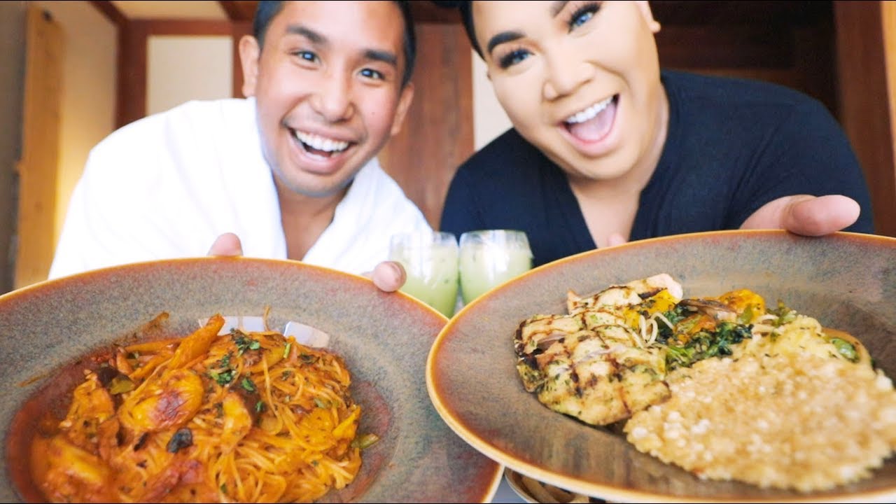 ROOM SERVICE FOOD WITH PATRICKSTARRR | MUKBANG MONDAY HEYITSPETER