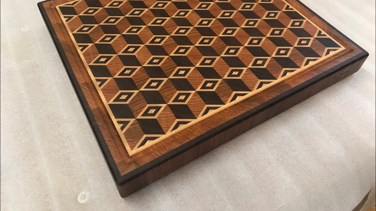 End grain 3D cutting board