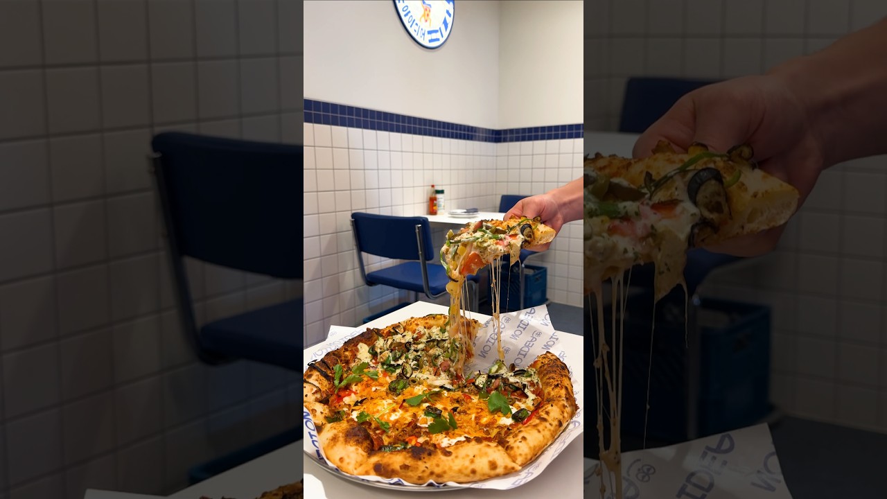 도우가 살아숨쉬는 토핑폭탄 수제피자│The best Korean pizza