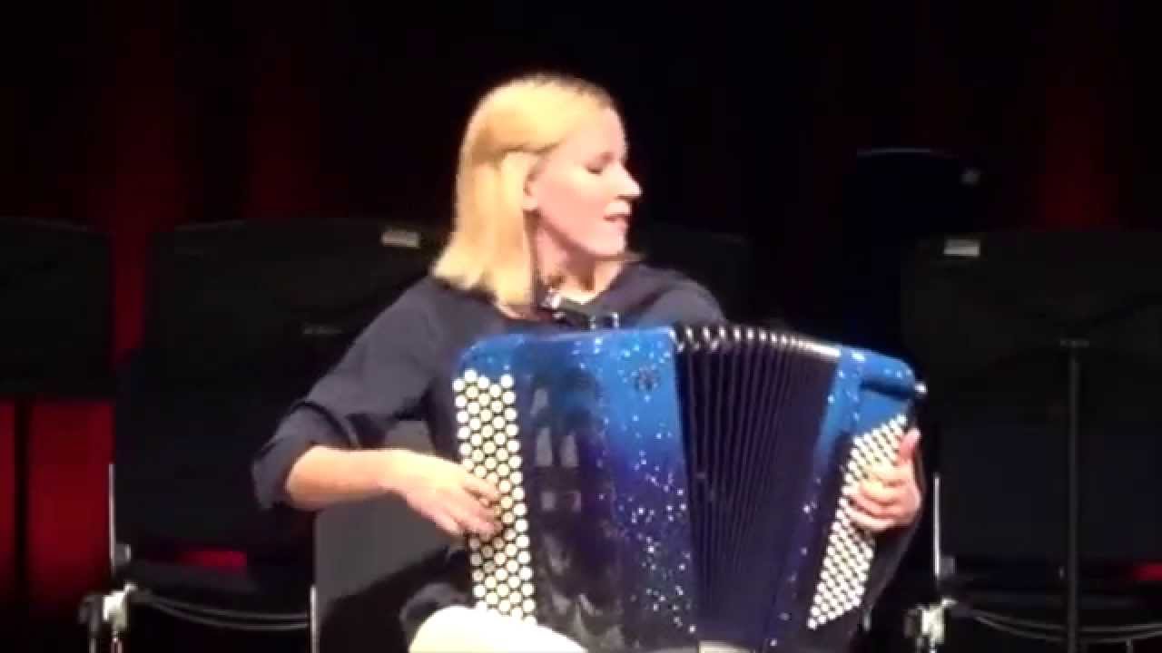 Viivi Maria Saarenkylä - Tango Italiano