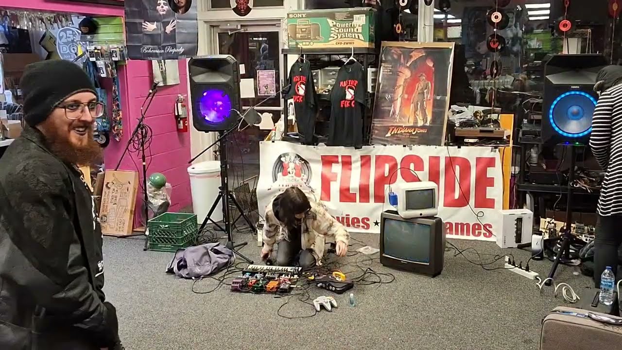 01/23/2026 Screen Tear Live at Flipside Records