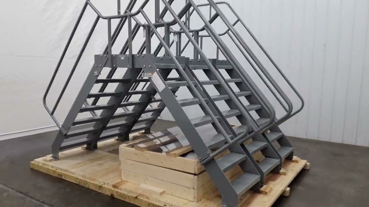 E319256 - Stair Sections - Qty 3, Plastic Chain/Belt CRATE #230