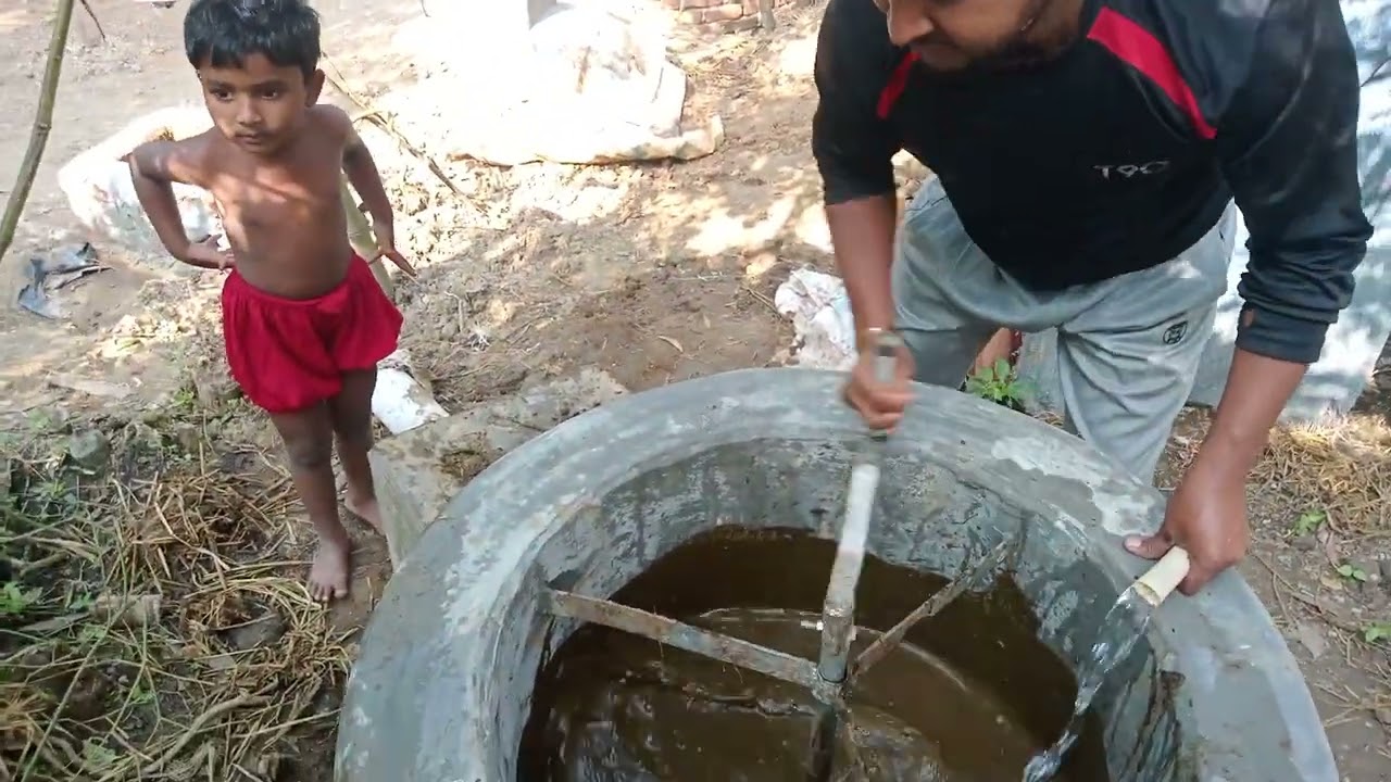 কেমন করে গোবর মিক্সন করে বায়োগ্যাস প্লান্ট ভিতরে 01721817410