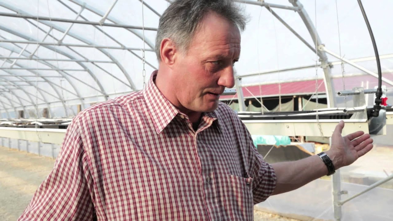 Laure Ferrari et Philippe Hunziker sur l'agriculture raisonn&eacute;e