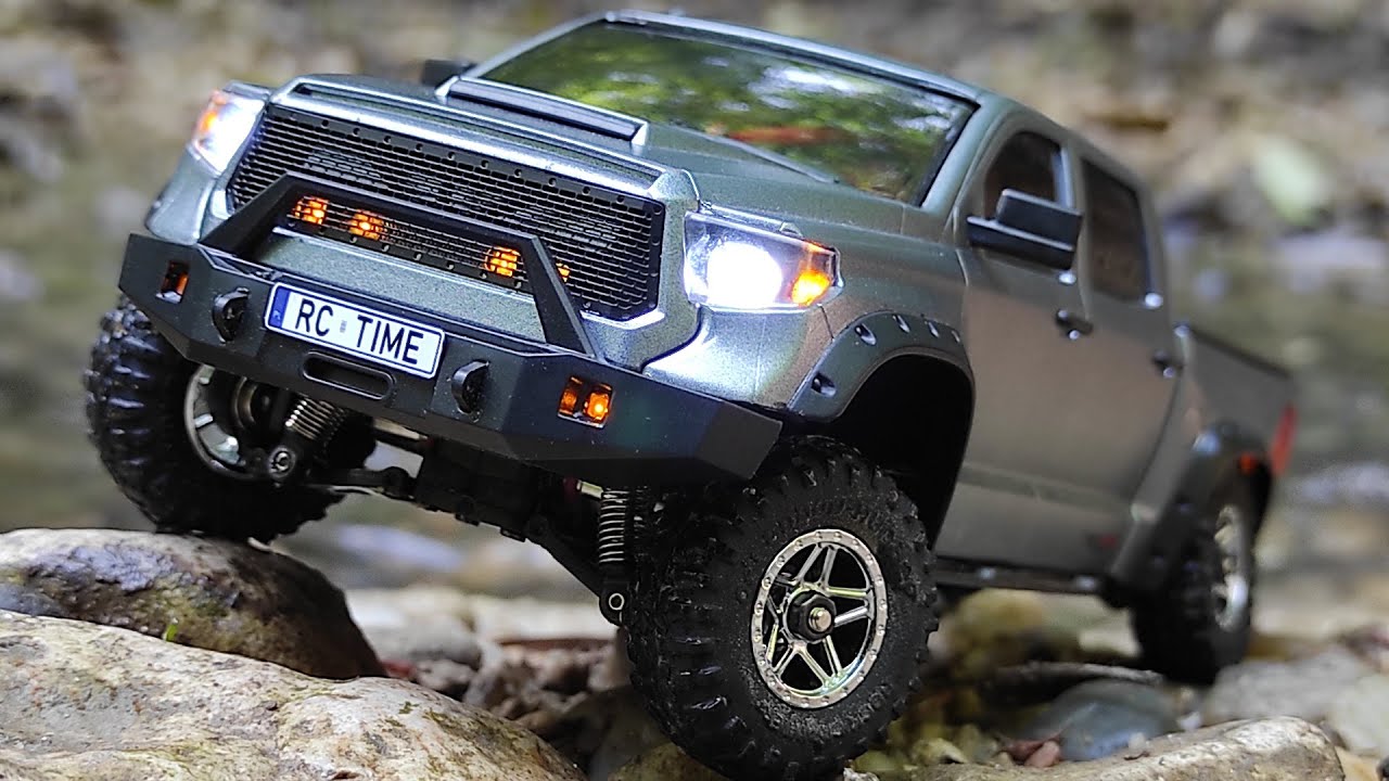 RC micro crawler 4x4 4wd Orlandoo Hunter Toyota Tundra OH32P02 1/32 scale trail off road adventure