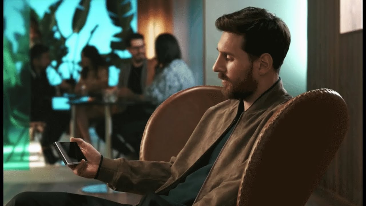 Leo Messi presents FINNEY Phone the world's first blockchain Sirin Labs