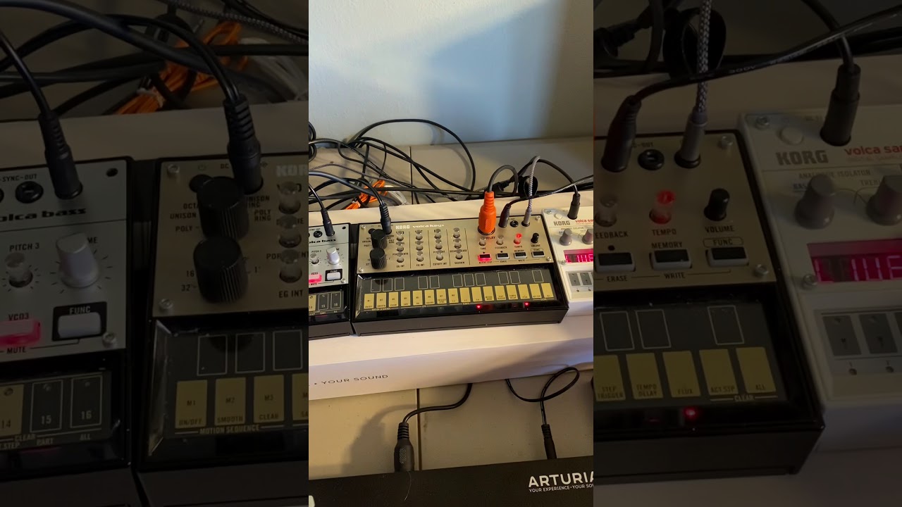 Volca Key 64 step arpeggio with Volca Sample and FM