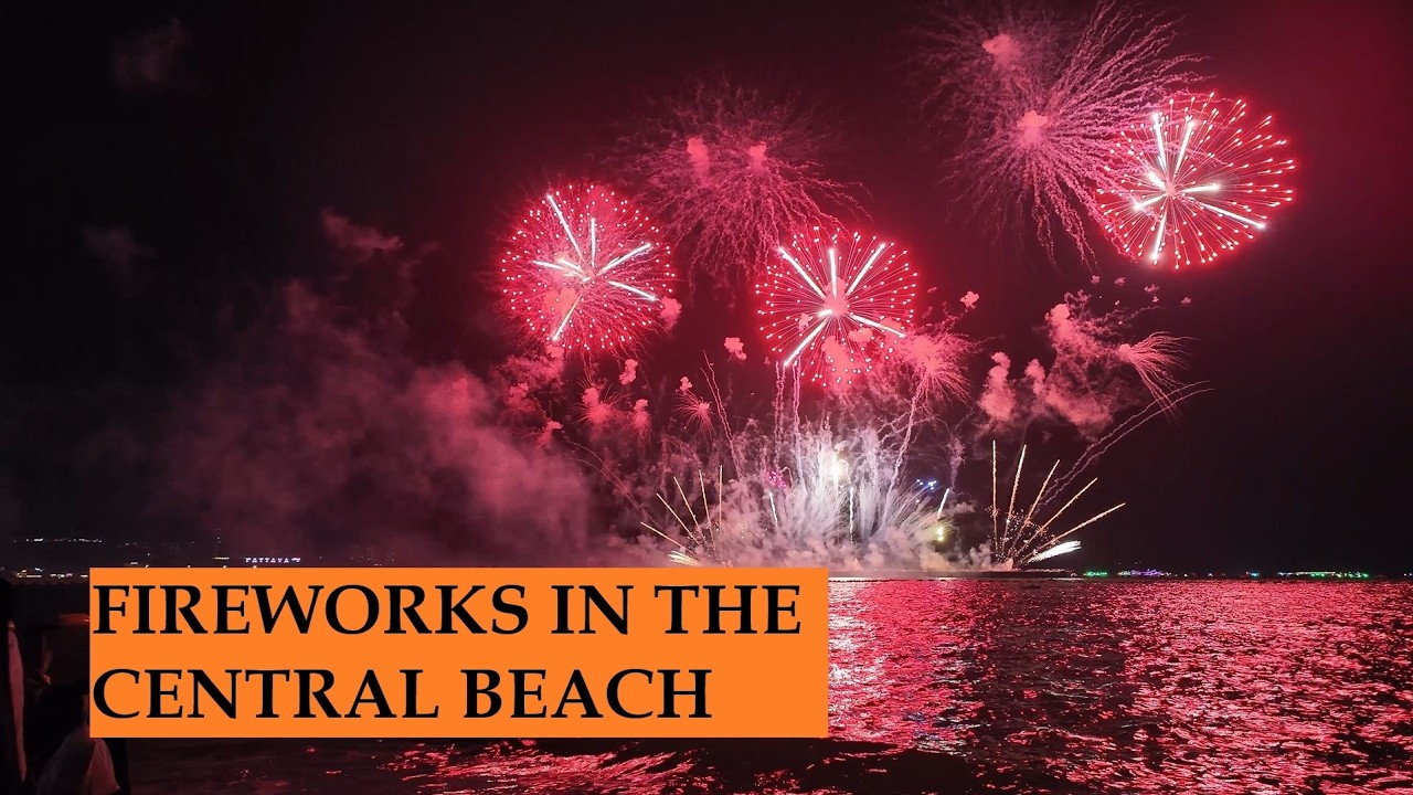 [4K] Fireworks Show in the beach. International Fireworks Festival Pattaya. Archive video.
