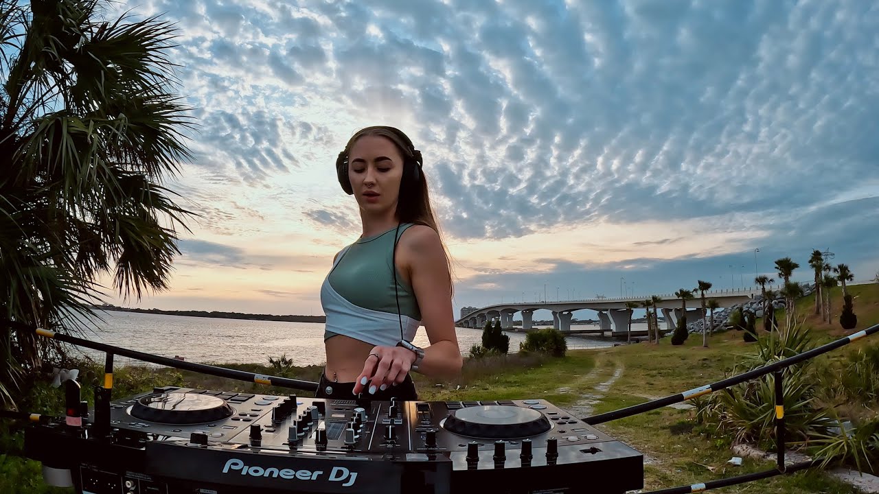 Ulyana - Sunset DJ Mix @Florida, USA | Melodic Techno & Progressive House 4K